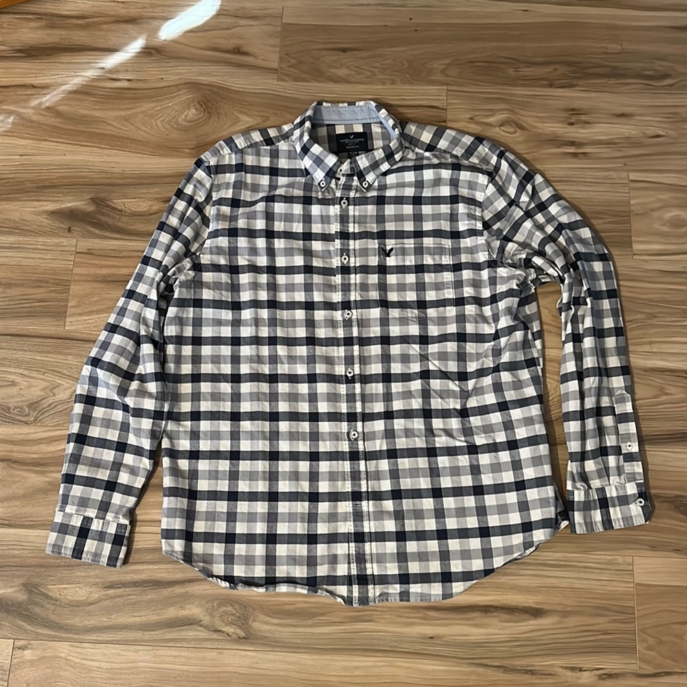 American Eagle Plaid Button Up